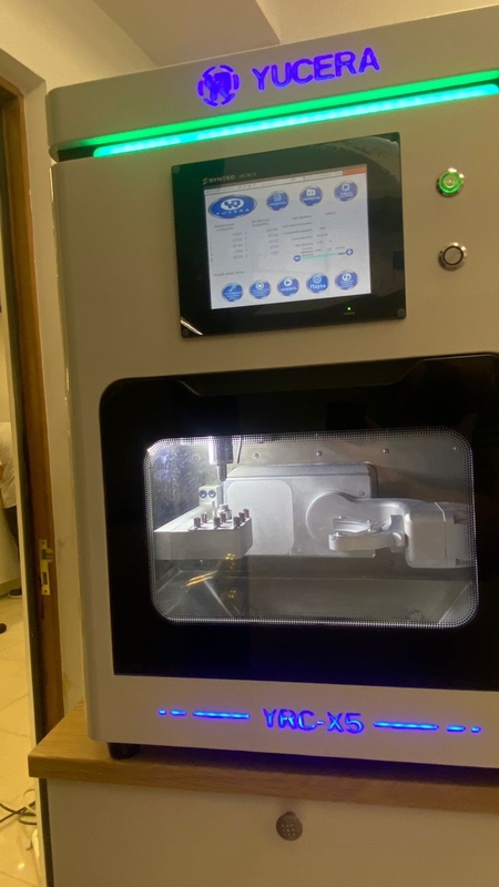 เครื่องกัด Cad Cam สำหรับทันตกรรม Yucera ผู้ผลิตคุณภาพสูง YRC-5X Milling Machine